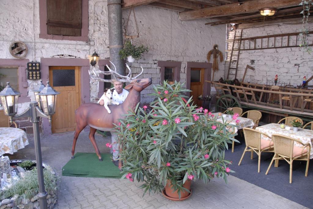 Gasthaus Zum Hirschen Ringsheim Bagian luar foto