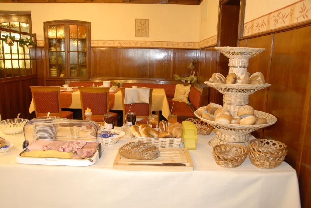 Gasthaus Zum Hirschen Ringsheim Bagian luar foto