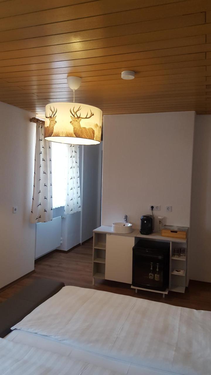 Gasthaus Zum Hirschen Ringsheim Bagian luar foto